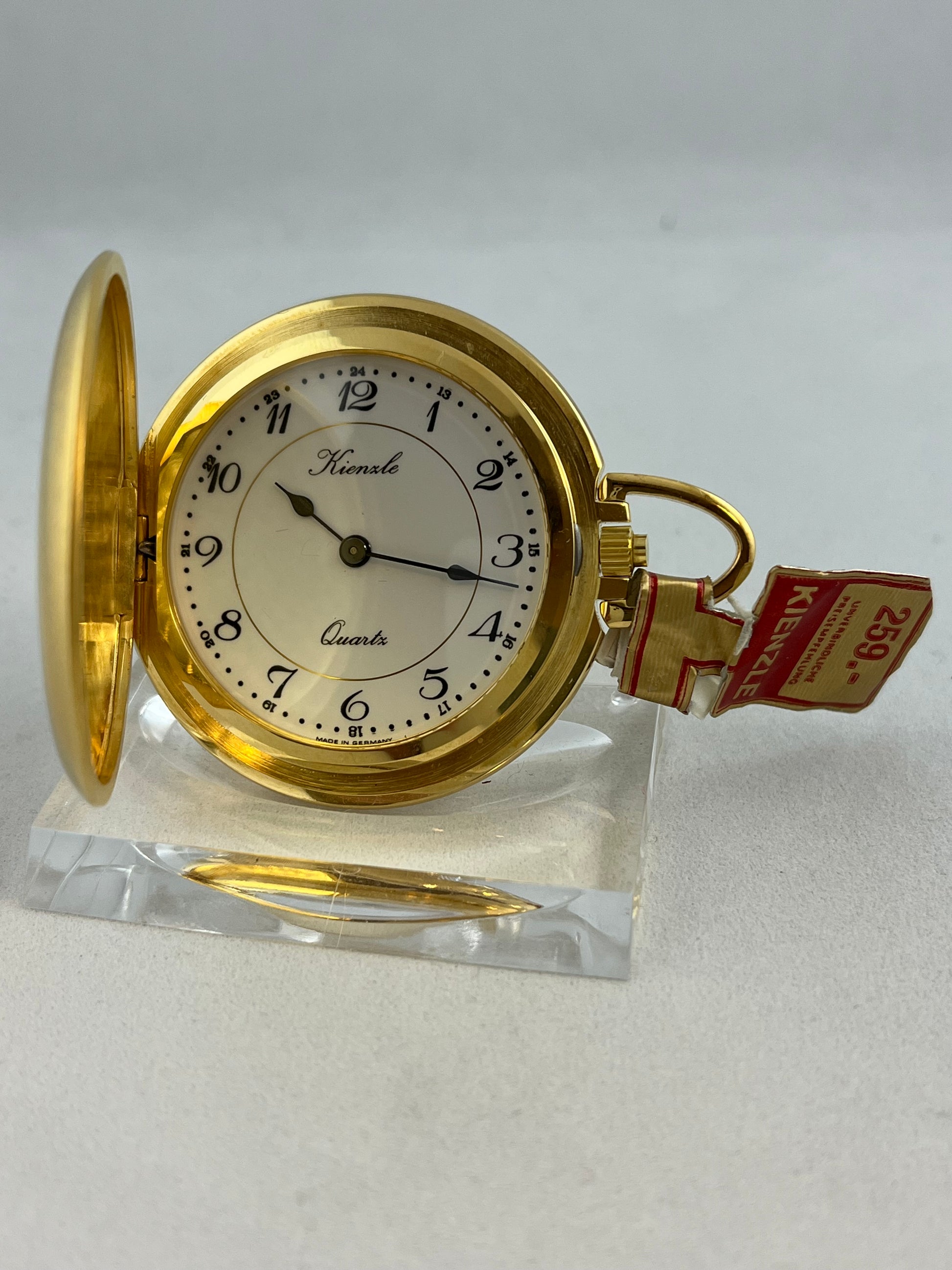 Vintage goldene Savonette Taschenuhr Kienzle Quartz FE 7220 mit Schild