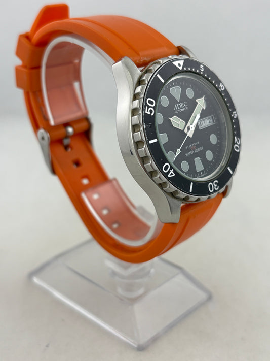 Taucher Adec by Citizen Automatic 200 Day & Date mit Lünette