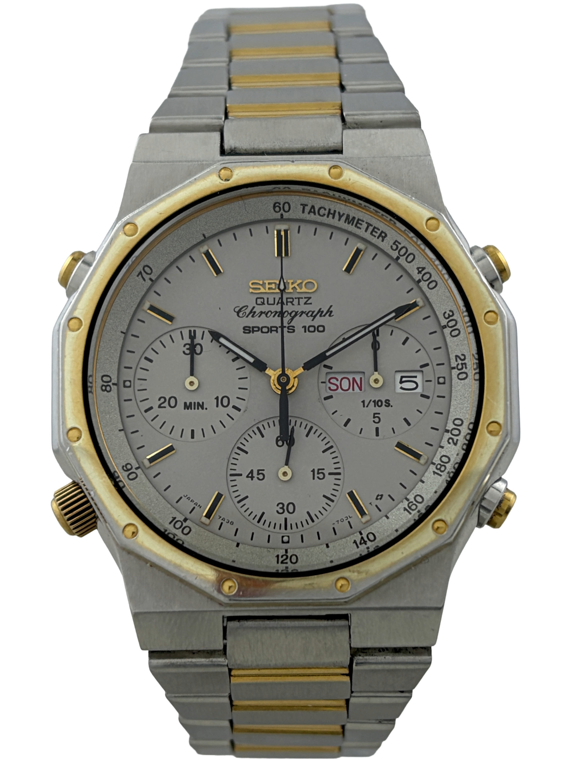 Seiko Sports 100 Quartz Chronograph Day & Date