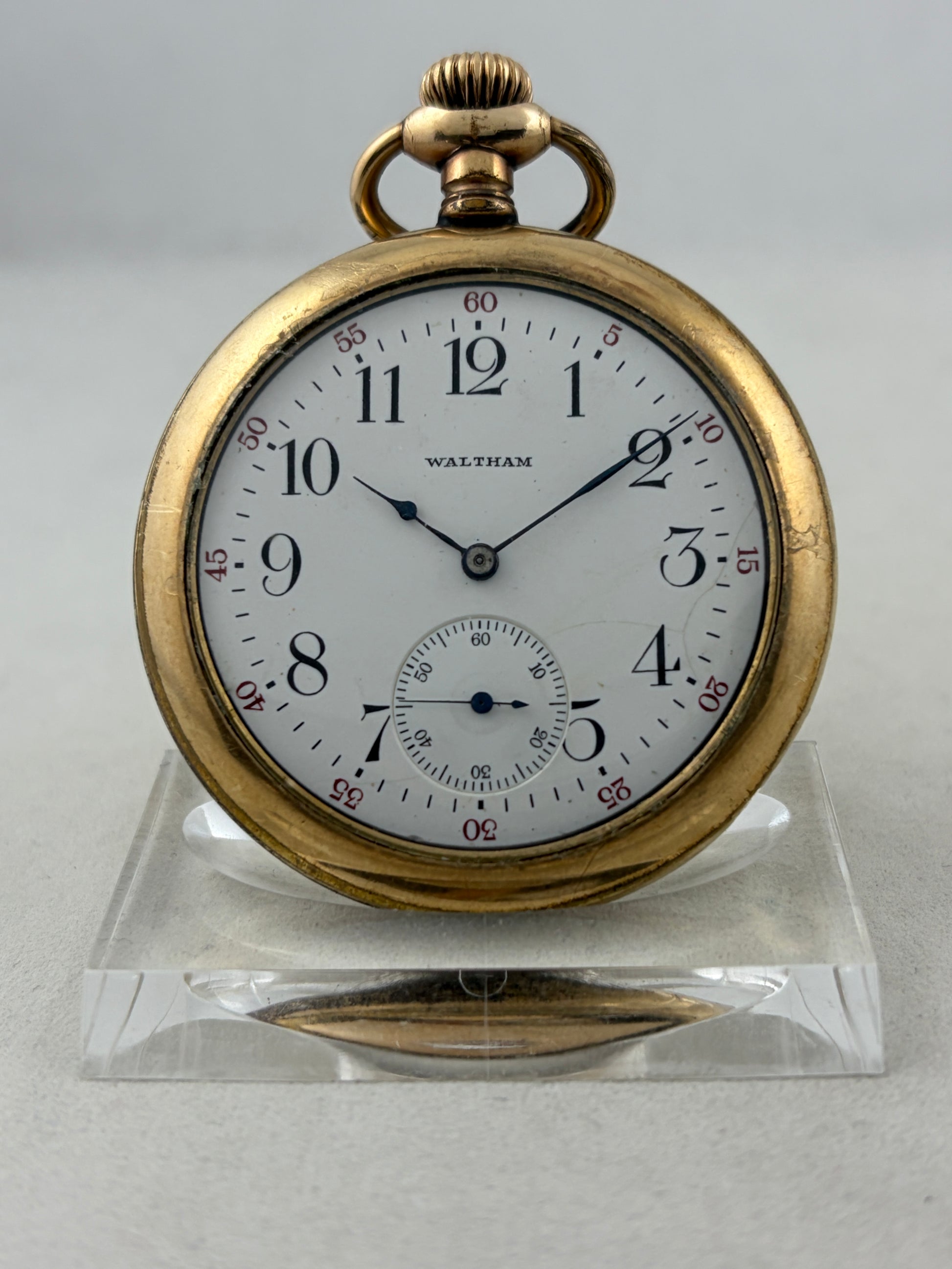 Waltham hand-wound pocket watch with new glass